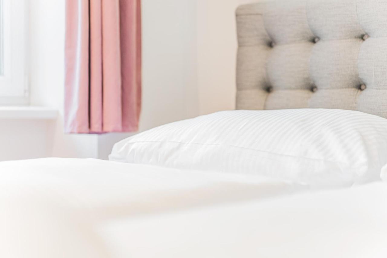 Zeus Design Apartments Schoenbrunn Виена Екстериор снимка