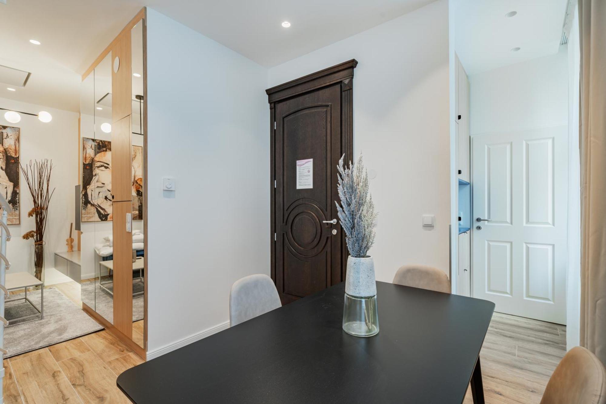 Zeus Design Apartments Schoenbrunn Виена Екстериор снимка