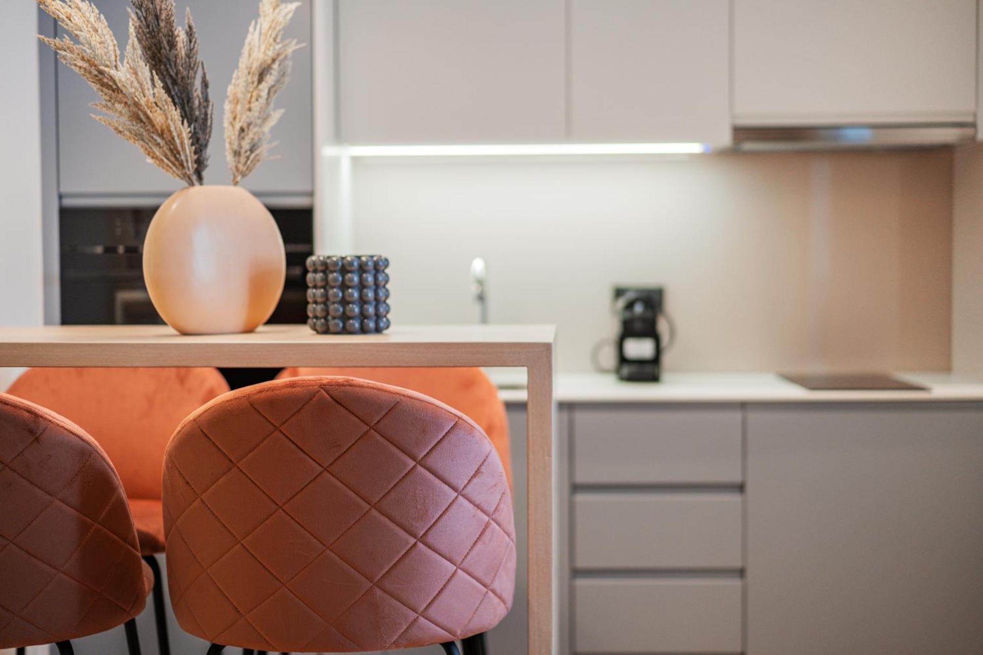 Zeus Design Apartments Schoenbrunn Виена Екстериор снимка